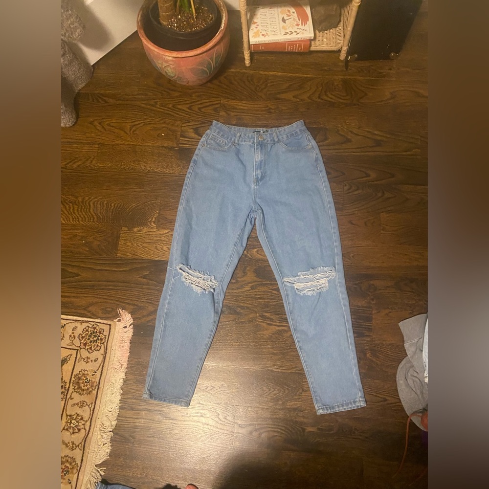 Boohoo mom jeans with distress